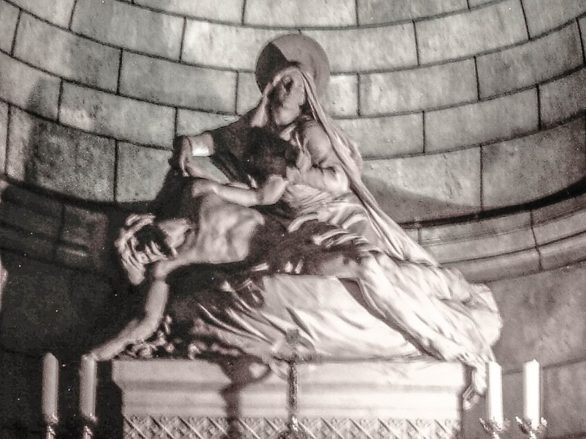 Photo of the Day: Inside Notre Dame&nbsp;Cathedral